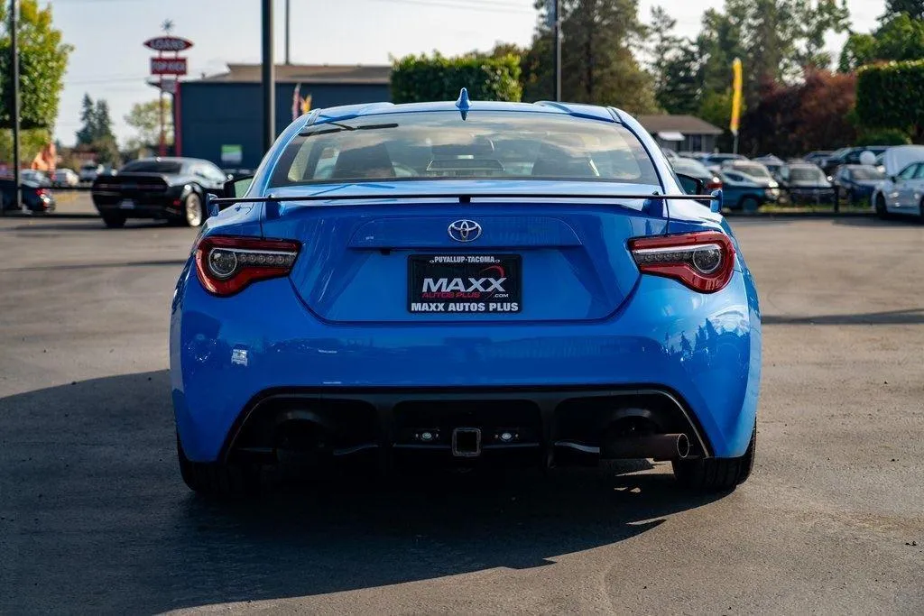 2020 Toyota GR86 GT photo 4