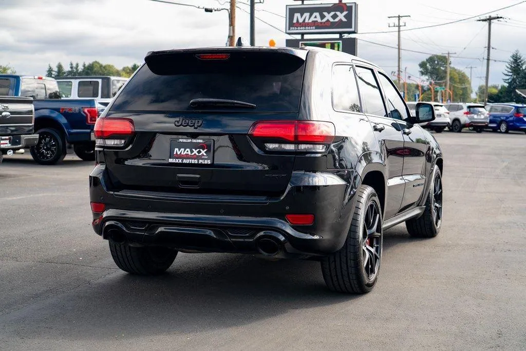 2019 Jeep Grand Cherokee SRT8 photo 3