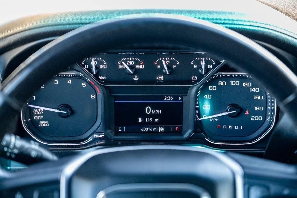 2019 GMC Sierra 1500 SLT - Photo 18