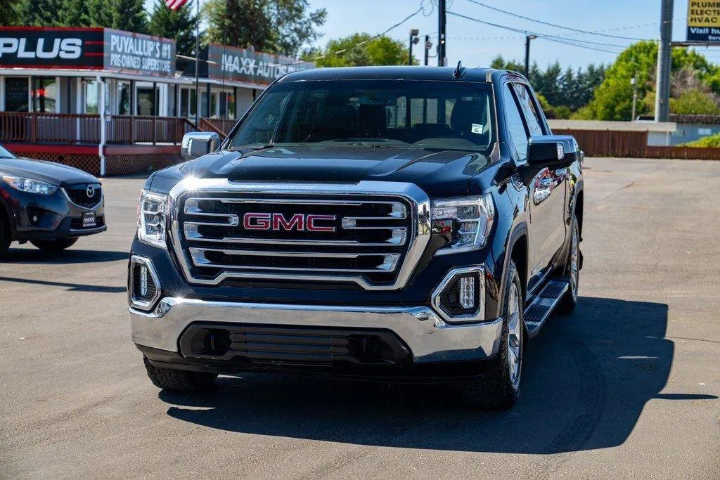 GMC Sierra photo 4