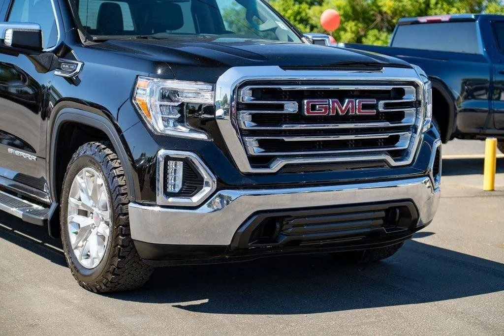 2019 GMC Sierra 1500 SLT - Photo 7