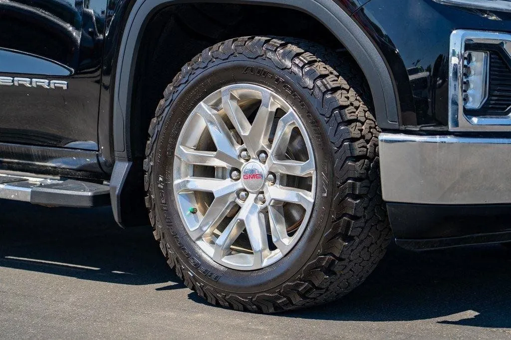 2019 GMC Sierra 1500 SLT - Photo 8