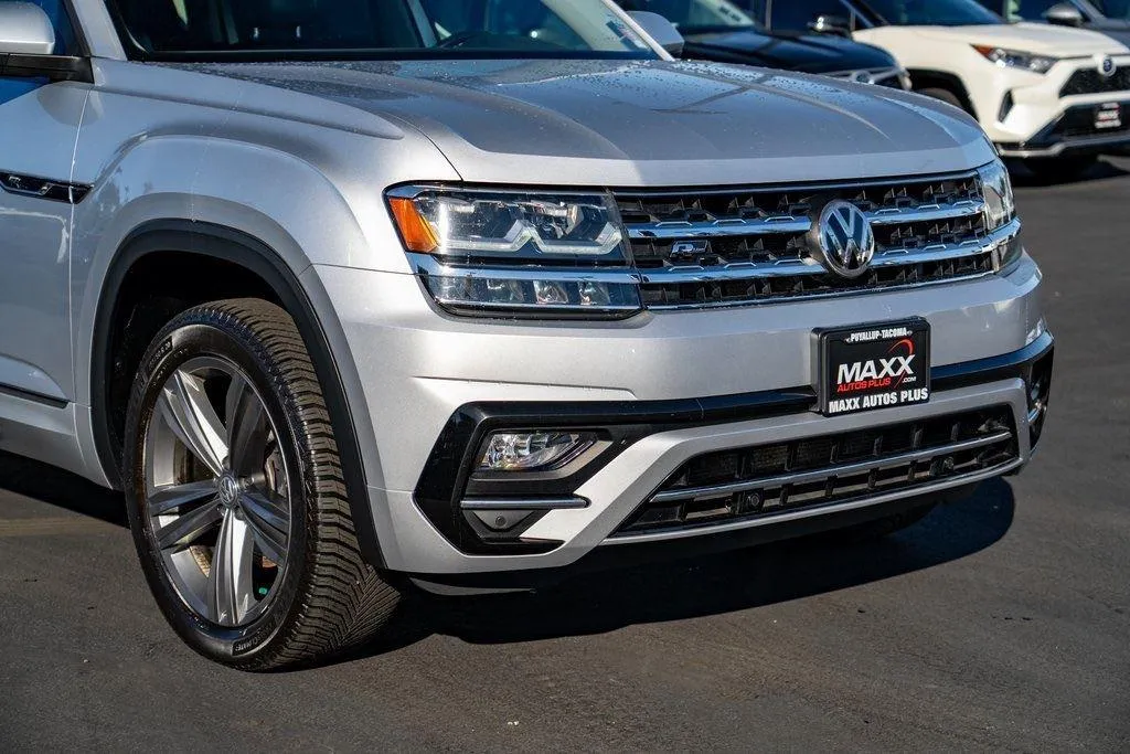 2019 Volkswagen Atlas V6 SEL R-Line photo 2