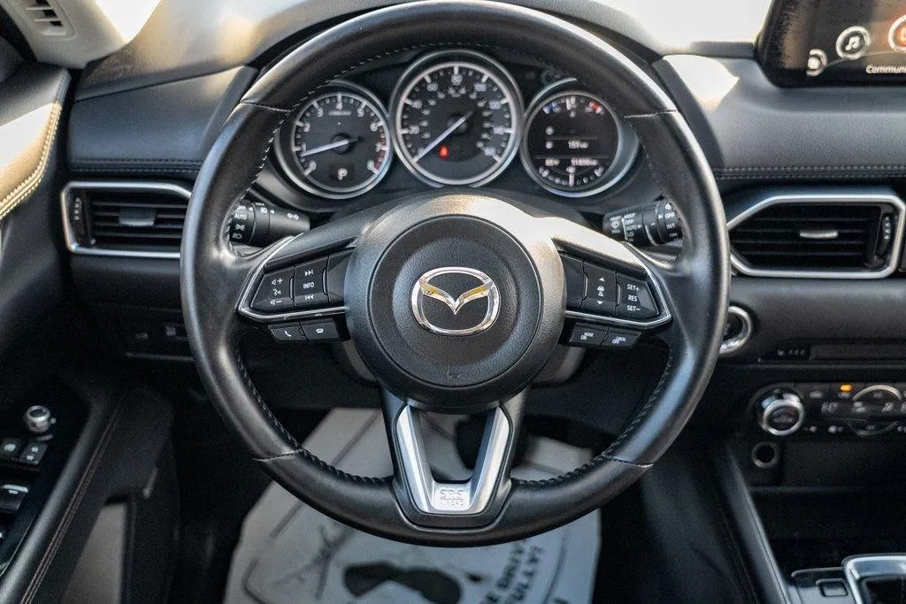 2018 Mazda CX-5 Grand Touring photo 2