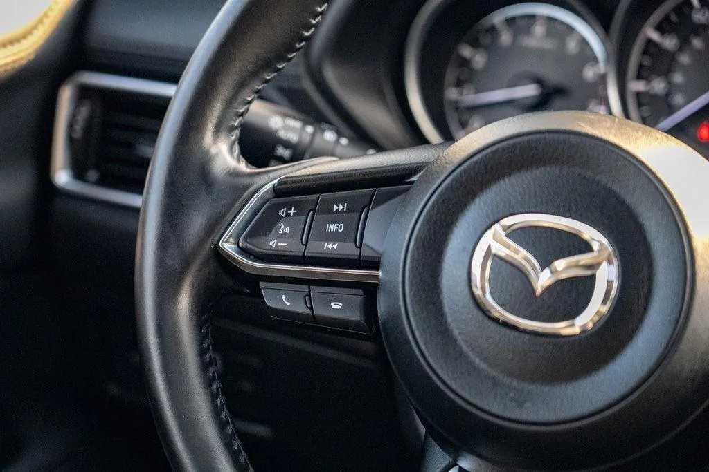 2018 Mazda CX-5 Grand Touring photo 4