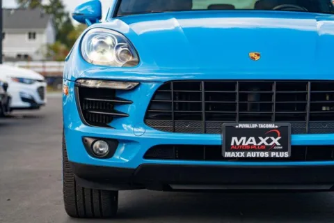 More photos of 2017 Porsche Macan S at Maxx Autos Plus Puyallup, WA