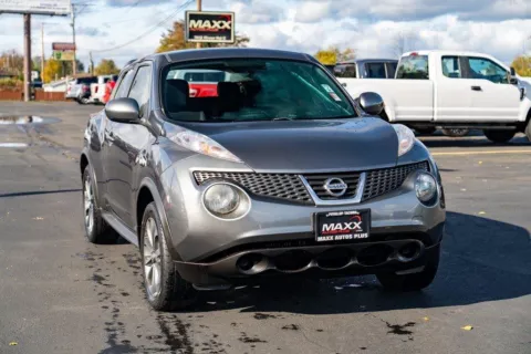 Photos of 2011 Nissan JUKE S for sale in Puyallup, WA at Maxx Autos Plus Puyallup