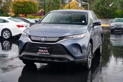 More photos of 2021 Toyota Venza LE at Maxx Autos Plus Puyallup, WA