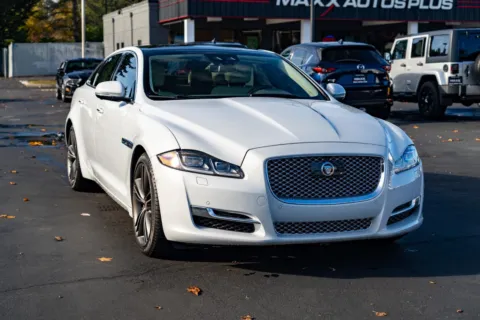 Photos of 2019 Jaguar XJ L Supercharged for sale in Puyallup, WA at Maxx Autos Plus Puyallup