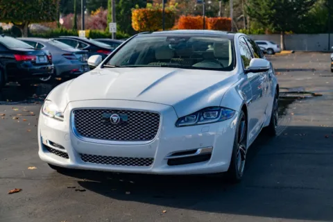 More photos of 2019 Jaguar XJ L Supercharged at Maxx Autos Plus Puyallup, WA