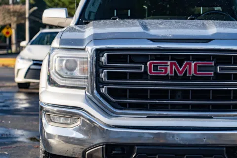 More photos of 2017 GMC Sierra 1500 SLE at Maxx Autos Plus Puyallup, WA