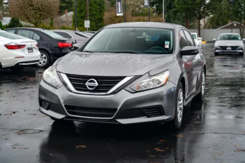 More photos of 2017 Nissan Altima 2.5 S at Maxx Autos Plus Puyallup, WA
