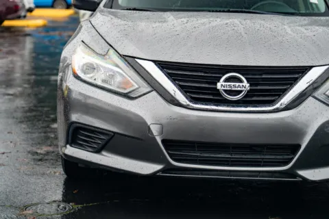 More photos of 2017 Nissan Altima 2.5 S at Maxx Autos Plus Puyallup, WA