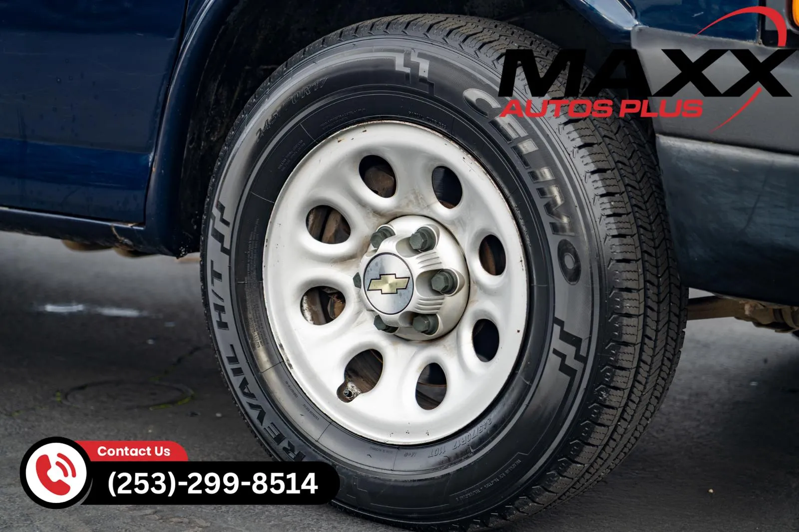 Blue 2009 Chevrolet Express Passenger LS Van 3D for sale in Puyallup, WA