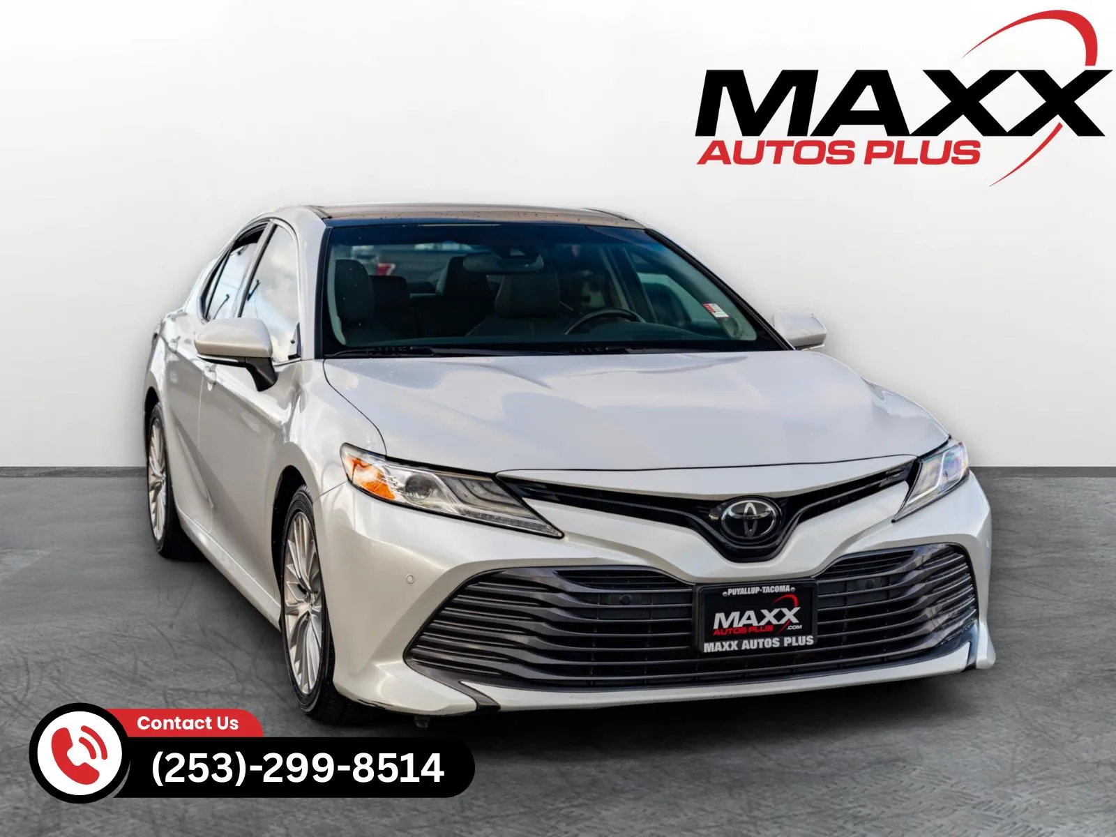 White 2018 Toyota Camry XLE V6 for sale in Puyallup, WA