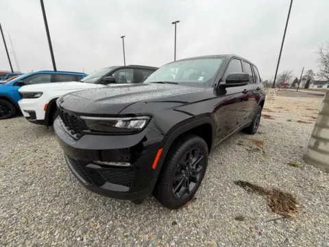 Another view of 2025 Jeep Grand Cherokee Limited for sale in Dunkirk, IN at Glass Capital Chrysler Dodge Jeep RAM