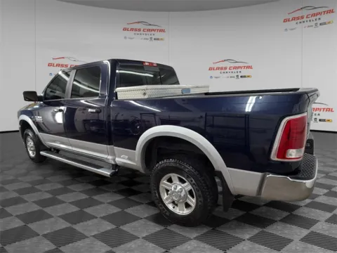 More photos of 2013 Ram 2500 Laramie at Glass Capital Chrysler Dodge Jeep RAM, IN