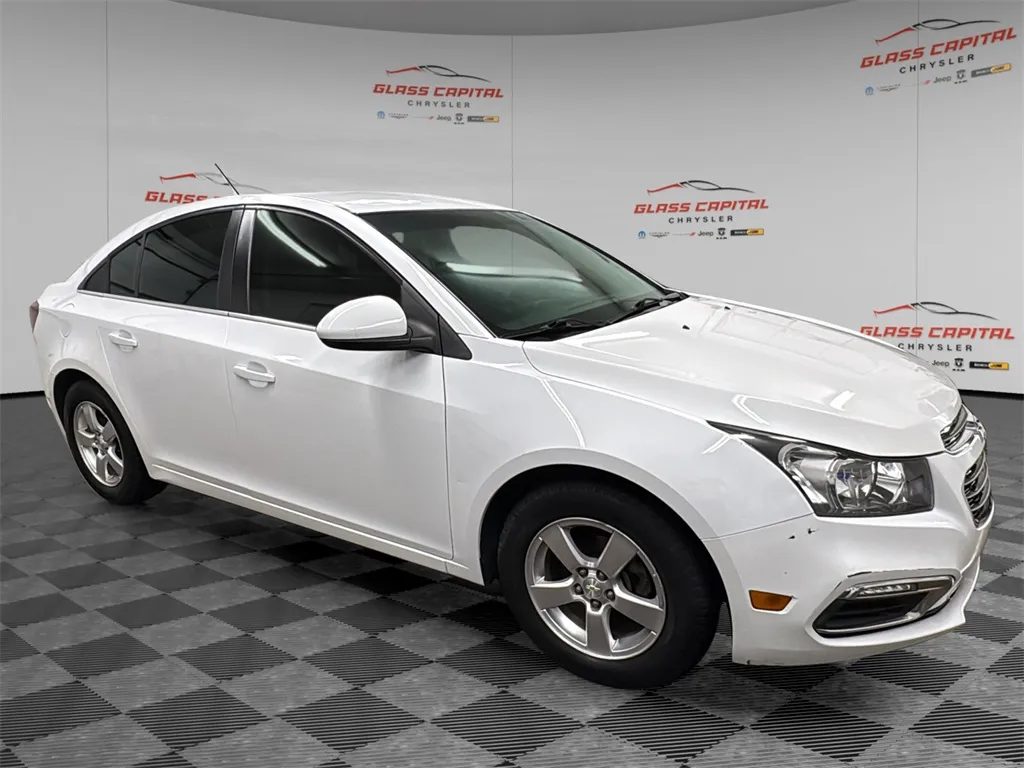 White 2016 Chevrolet Cruze Limited 1LT for sale in Dunkirk, IN