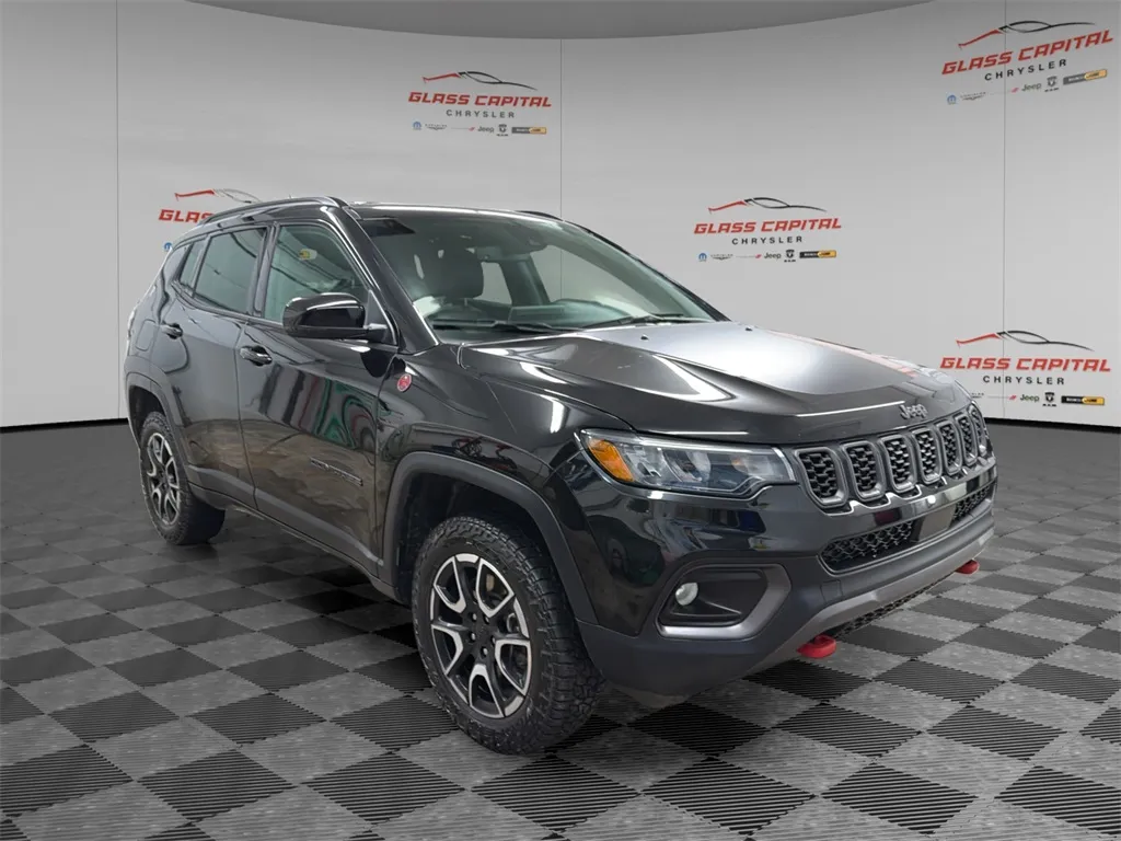 2024 Jeep Compass Trailhawk
