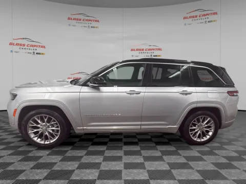 More photos of 2024 Jeep Grand Cherokee Summit at Glass Capital Chrysler Dodge Jeep RAM, IN
