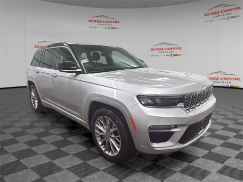 Silver 2024 Jeep Grand Cherokee Summit for sale in Dunkirk, IN