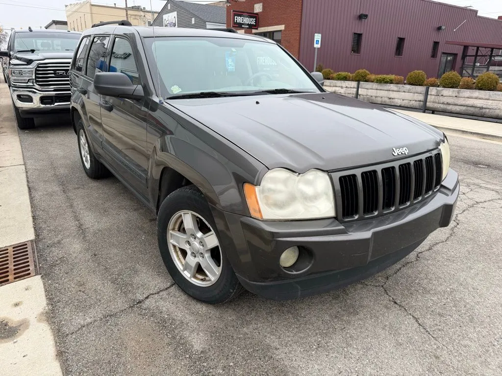 Brown 2005 Jeep Grand Cherokee Laredo for sale in Dunkirk, IN