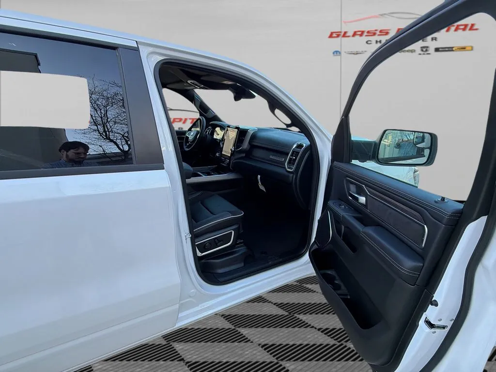 2026 RAM 1500 Laramie - Photo 13