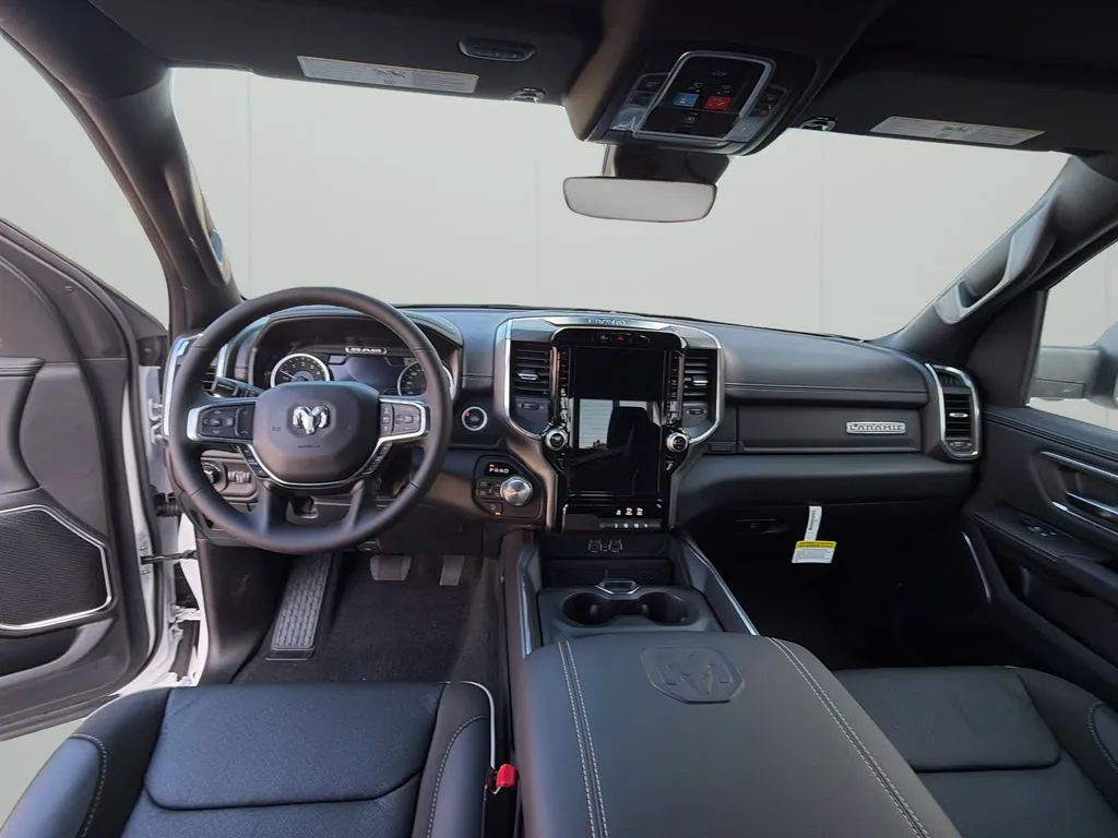 2026 RAM 1500 Laramie - Photo 9