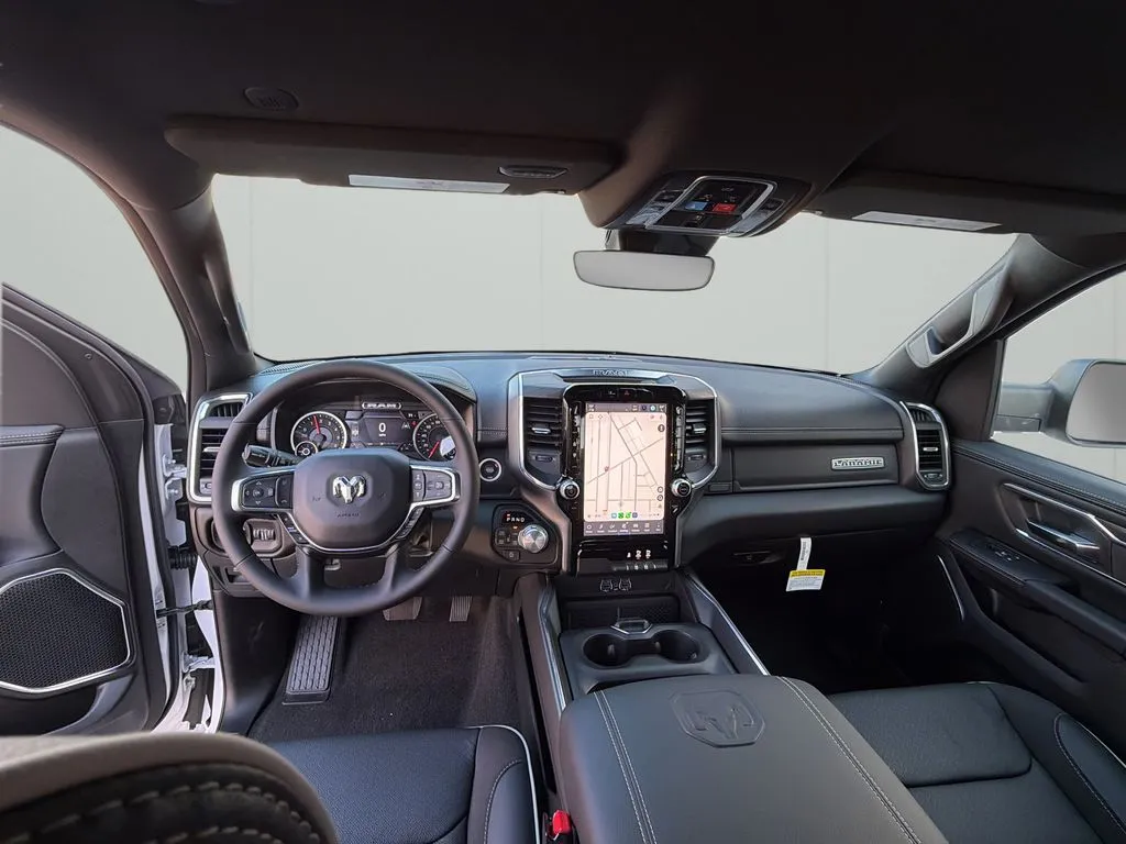 2026 RAM 1500 Laramie - Photo 14