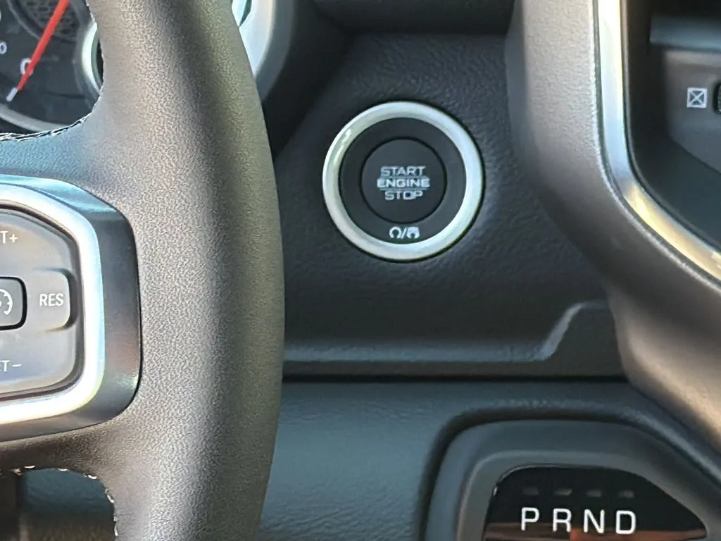 2026 RAM 1500 Laramie - Photo 23