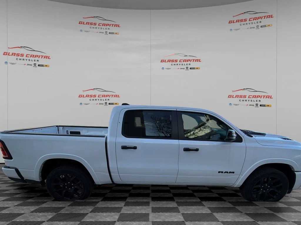2026 RAM 1500 Laramie - Photo 8