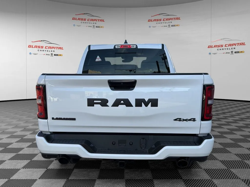 2026 RAM 1500 Laramie - Photo 6