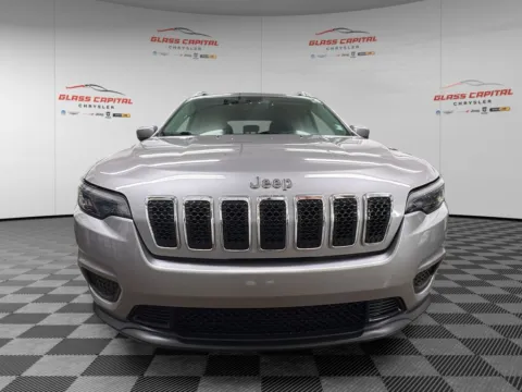 Photos of 2020 Jeep Cherokee Latitude for sale in Dunkirk, IN at Glass Capital Chrysler Dodge Jeep RAM