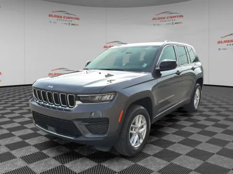 Another view of 2026 Jeep Grand Cherokee Laredo X for sale in Dunkirk, IN at Glass Capital Chrysler Dodge Jeep RAM