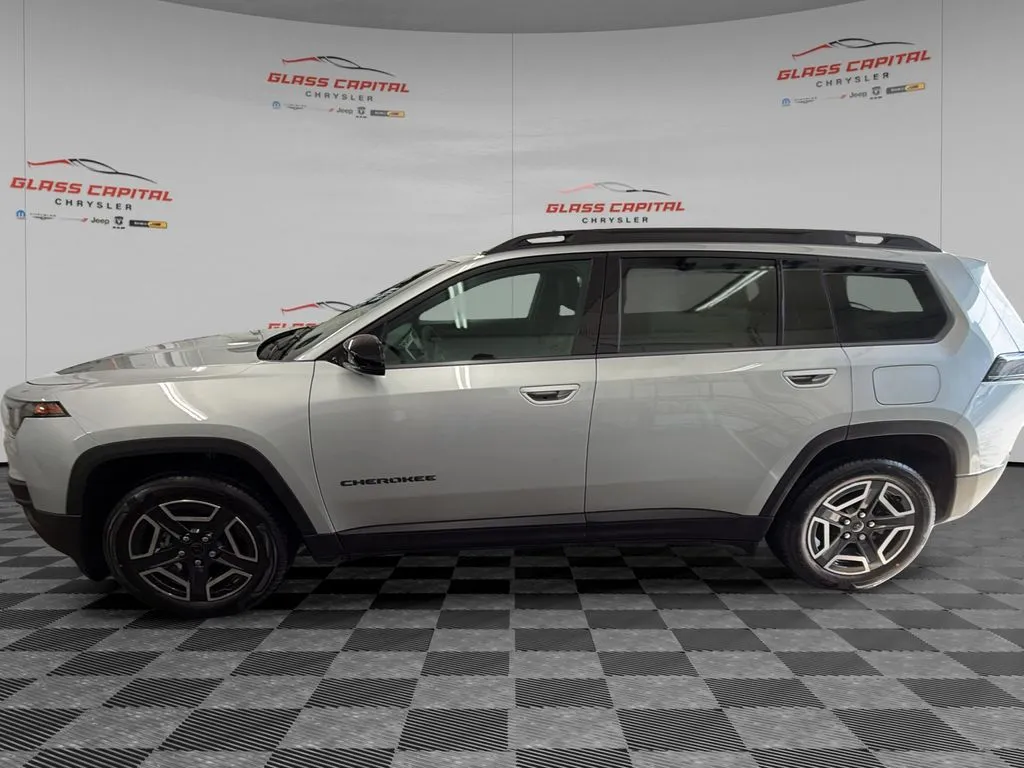 2026 Jeep Cherokee Limited - Photo 4
