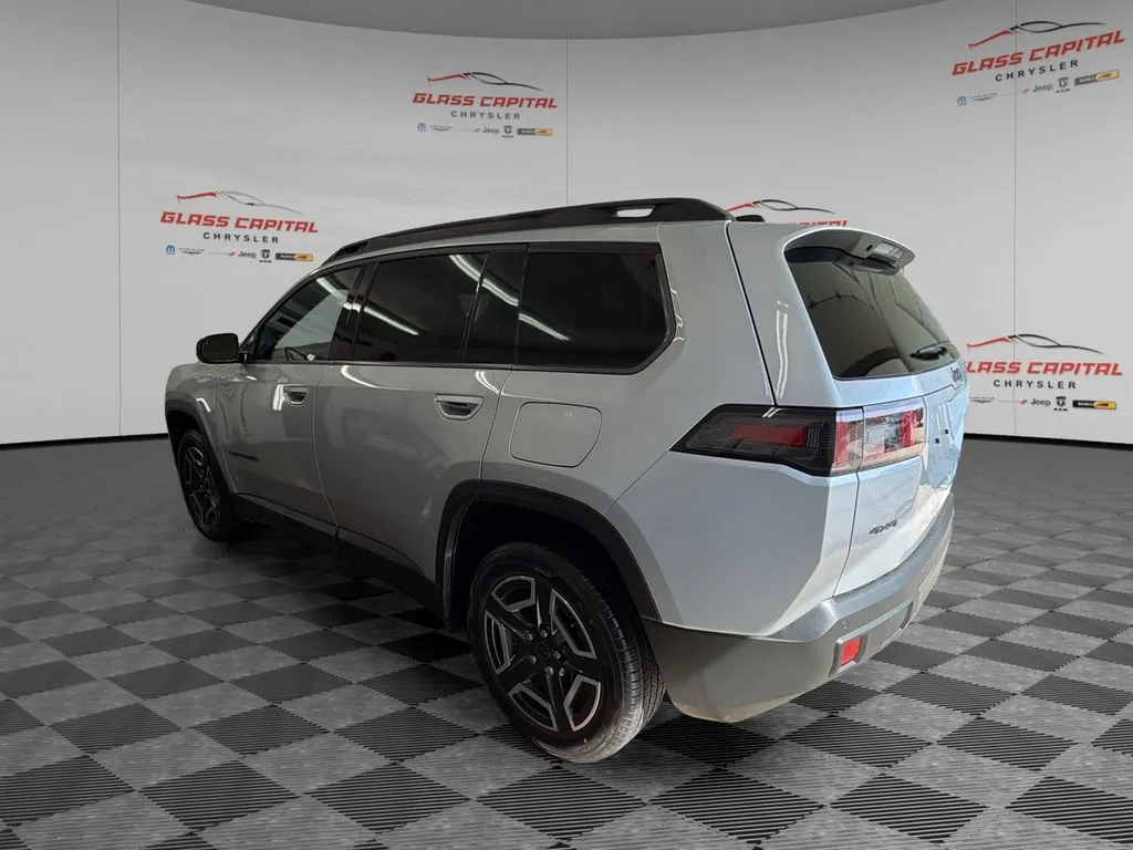 2026 Jeep Cherokee Limited - Photo 5
