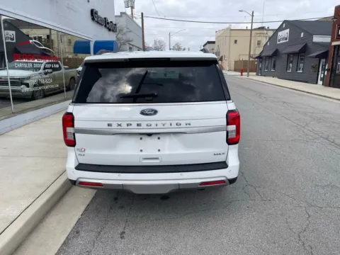 More photos of 2023 Ford Expedition Max XLT at Glass Capital Chrysler Dodge Jeep RAM, IN