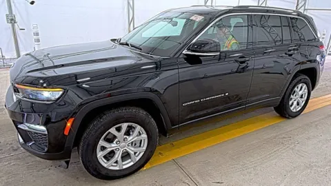 Another view of 2023 Jeep Grand Cherokee Limited for sale in Dunkirk, IN at Glass Capital Chrysler Dodge Jeep RAM
