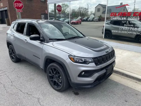 Silver 2022 Jeep Compass Altitude for sale in Dunkirk, IN