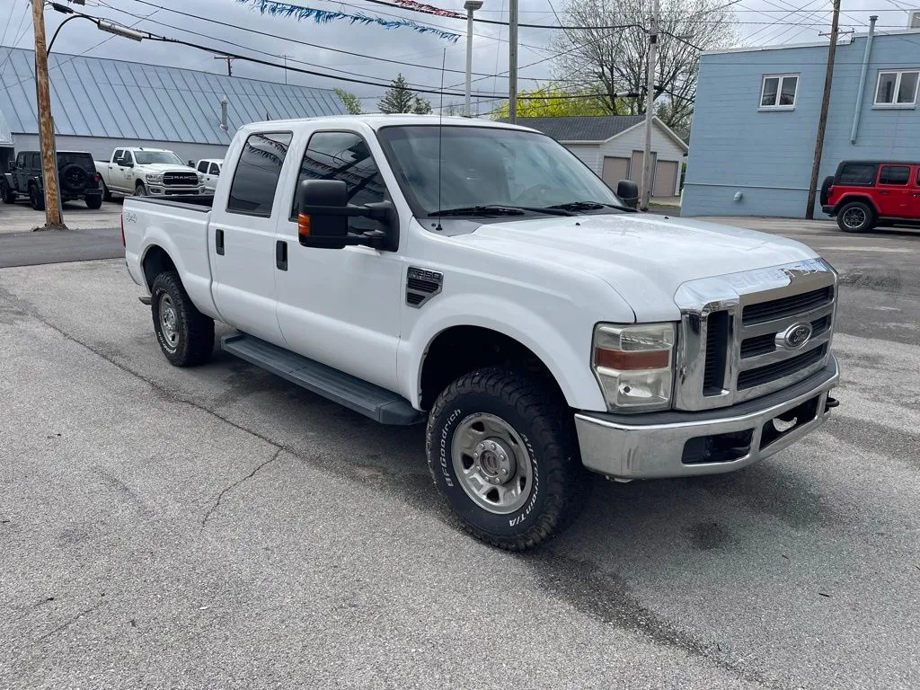 Beige 2009 Ford F-250SD XLT for sale in Dunkirk, IN