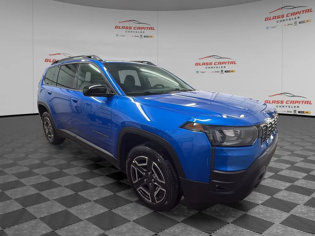 2026 Jeep Cherokee Laredo