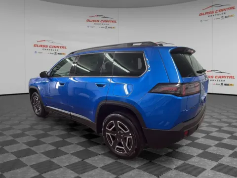 More photos of 2026 Jeep Cherokee Laredo at Glass Capital Chrysler Dodge Jeep RAM, IN