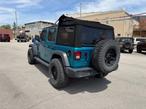 More photos of 2020 Jeep Wrangler Unlimited Sport S at Glass Capital Chrysler Dodge Jeep RAM, IN