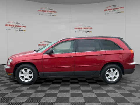 More photos of 2006 Chrysler Pacifica Touring at Glass Capital Chrysler Dodge Jeep RAM, IN