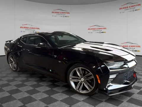Black 2017 Chevrolet Camaro SS for sale in Dunkirk, IN