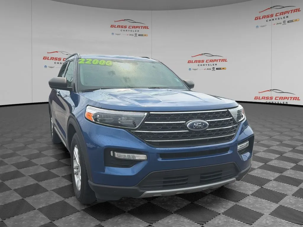 Blue 2020 Ford Explorer XLT for sale in Dunkirk, IN