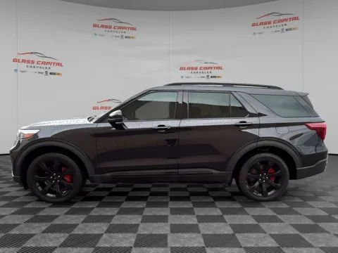 More photos of 2021 Ford Explorer ST at Glass Capital Chrysler Dodge Jeep RAM, IN