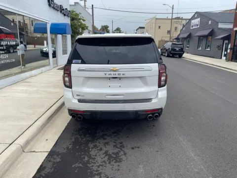 More photos of 2021 Chevrolet Tahoe High Country at Glass Capital Chrysler Dodge Jeep RAM, IN