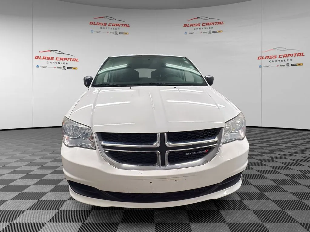 Used 2013 Dodge Grand Caravan SE with VIN 2C4RDGBG6DR579893 for sale in Dunkirk, IN