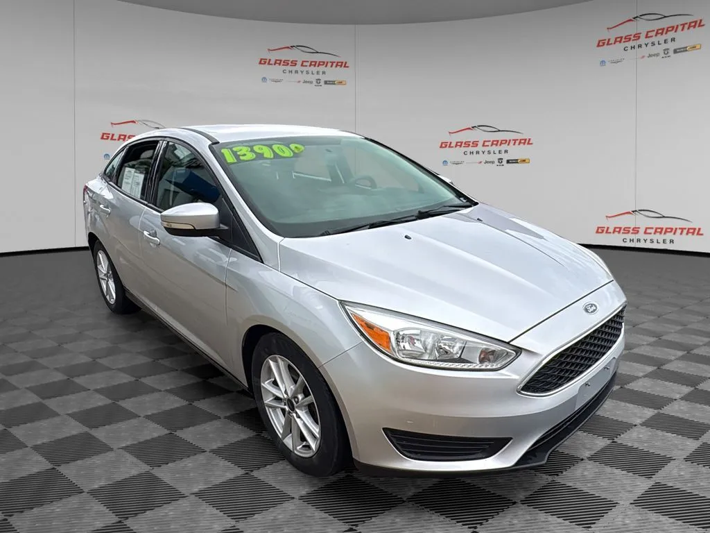 Silver 2016 Ford Focus SE for sale in Dunkirk, IN